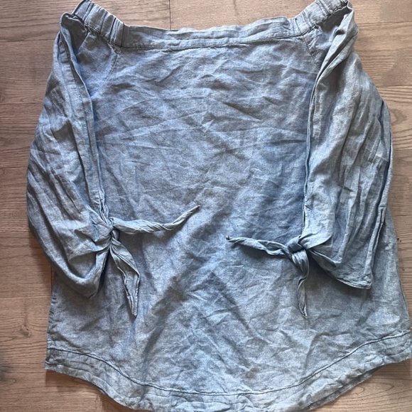 Free people show some shoulder top size medium - Picture 2 of 2